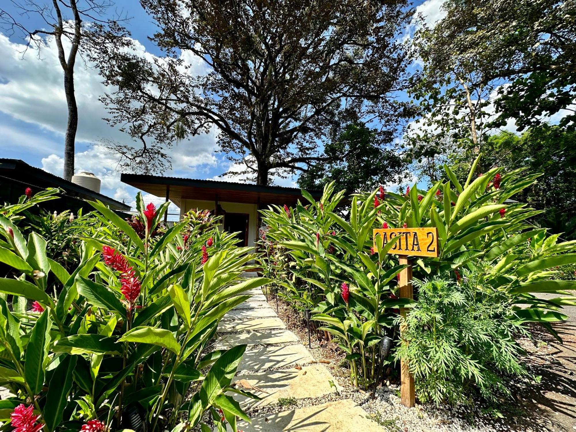 Almendros Eco-Villas La Fortuna Exterior foto